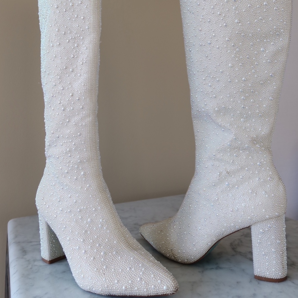Betsy Johnson Pearl White Boot